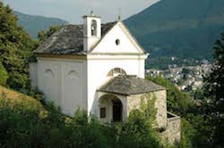 chiesa verso la valle